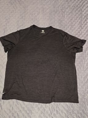 Athletic Works Men's Dark Heather Crew Neck Tee